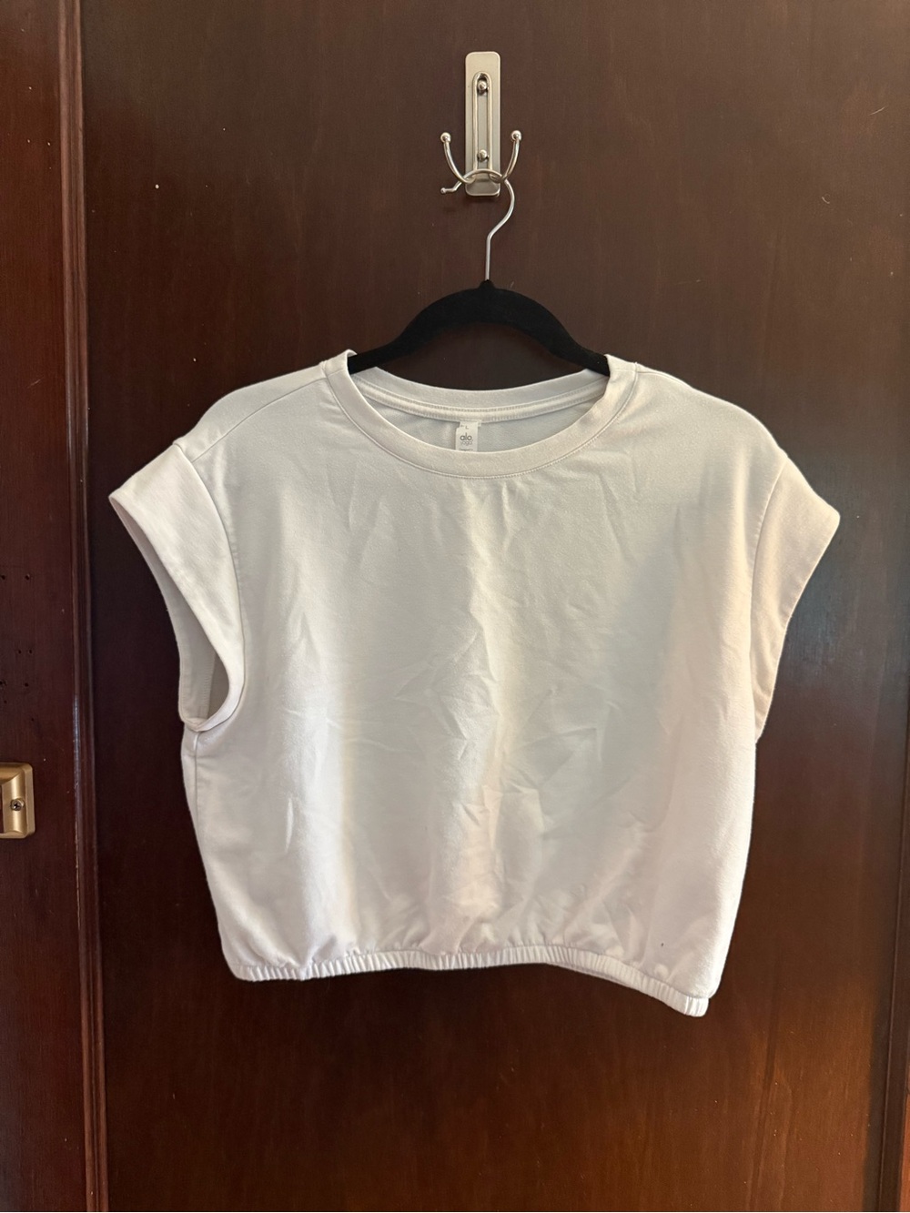 ALO Yoga White Boxy Crop Tee